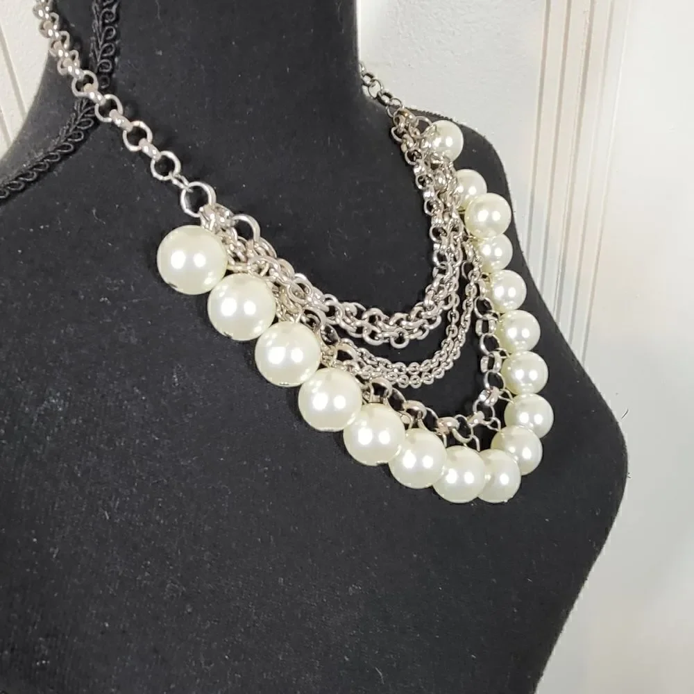 Large Stone Pearl Necklace